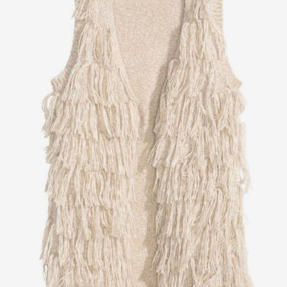 H&M Fringe Vest - Picture 2 of 4